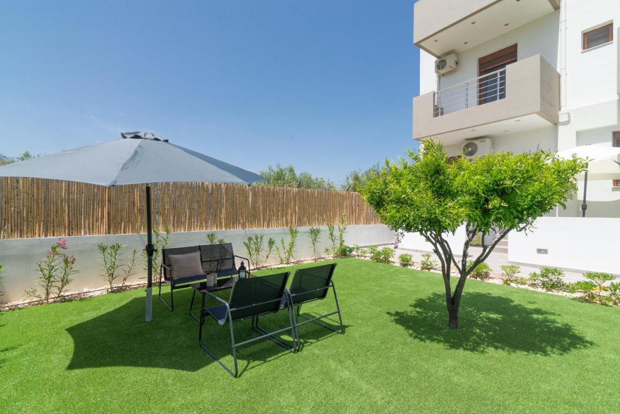 Cozy House With Pool Near Beach Gazi Extérieur photo