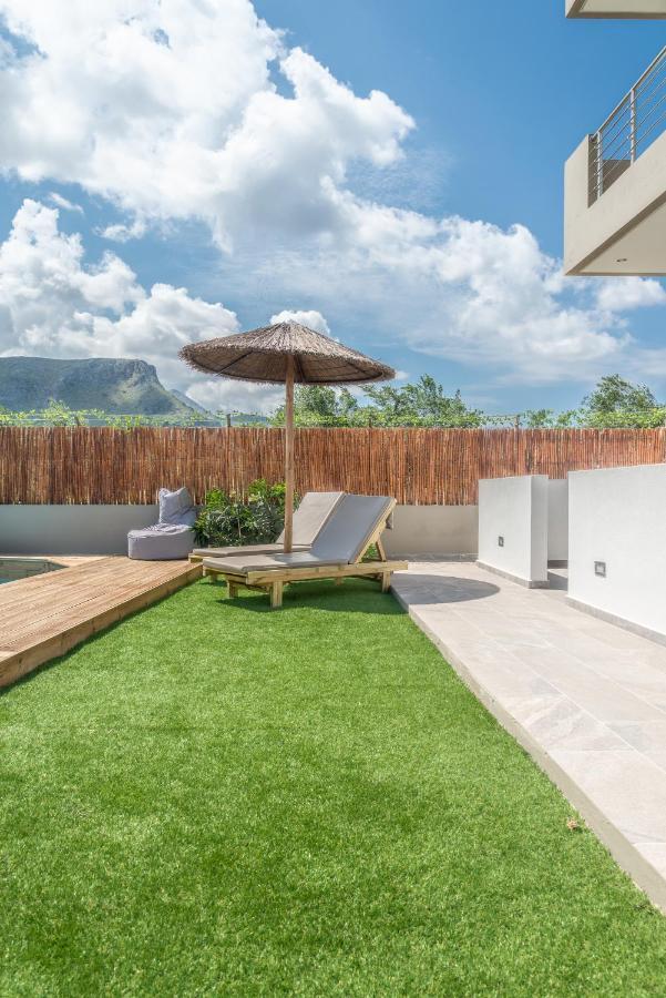 Cozy House With Pool Near Beach Gazi Extérieur photo